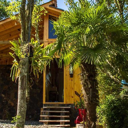 Cabana Gala Unica Exclusiva No Vale Das Macieiras Урубиси Экстерьер фото