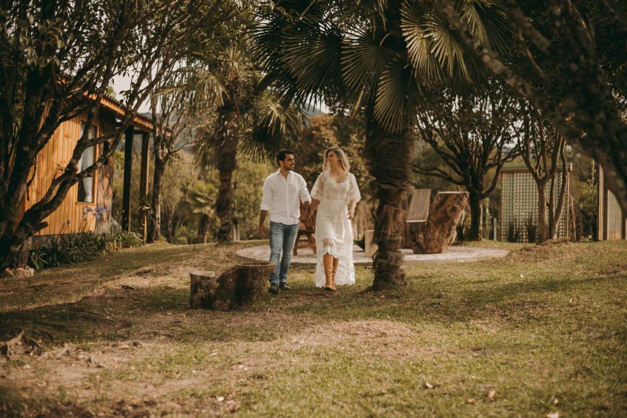 Cabana Gala Unica Exclusiva No Vale Das Macieiras Урубиси Экстерьер фото